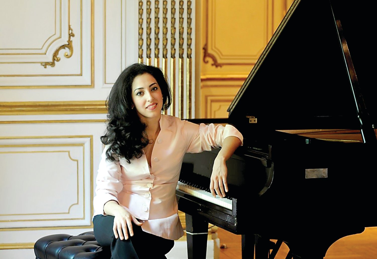 Sara Daneshpour is a prizewinning Astral Artists pianist.