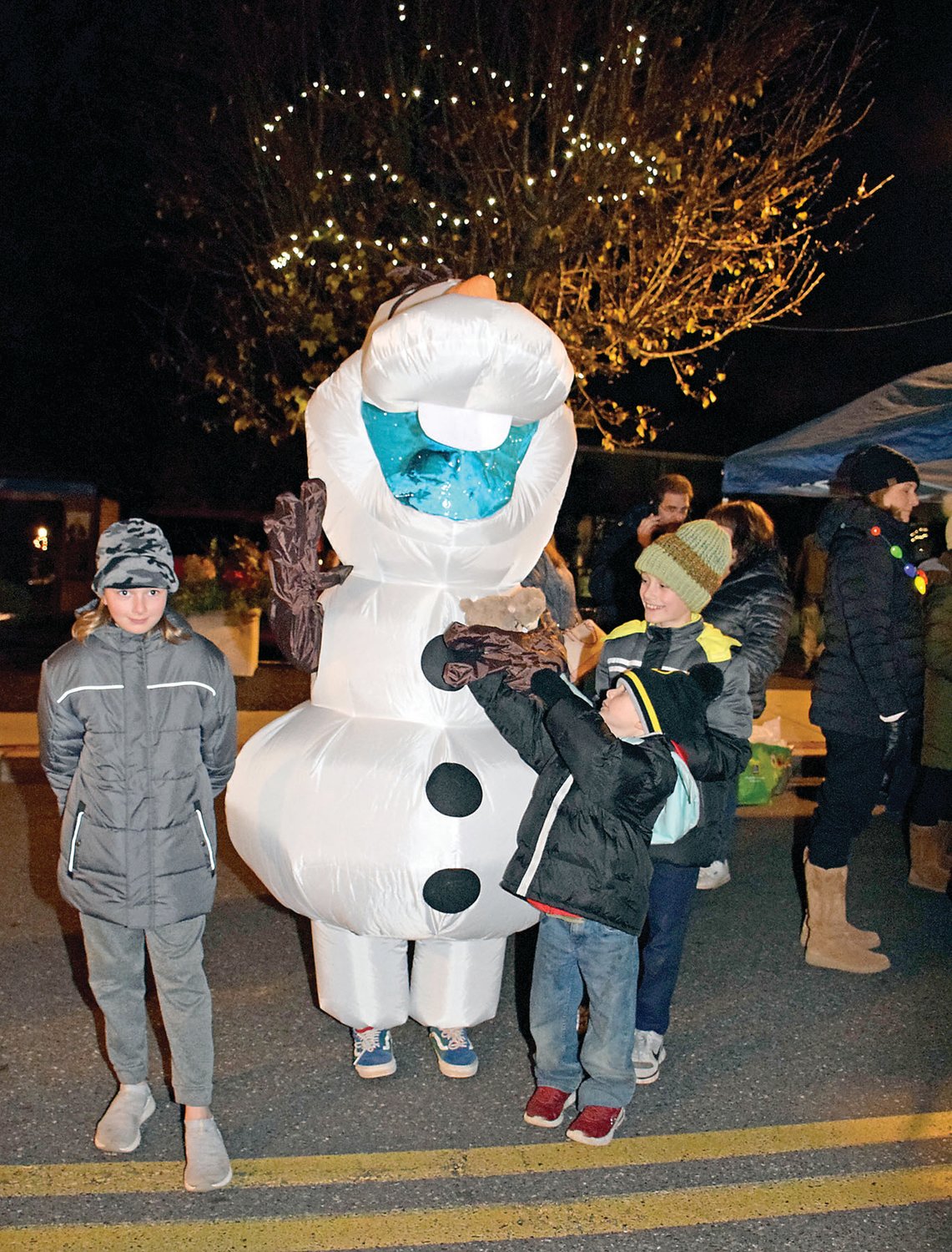 Andrew, Angel and Donald Schofield of Perkasie with Olaf of “Frozen.”