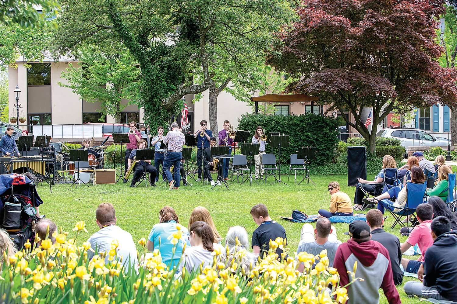 Brown Bag-It with the Arts continues May 31, with Delaware Valley Saxophone Quartet. Weekly concerts continue on the lawn of the old Bucks County courthouse in Doylestown, Wednesdays at noon, weather permitting, through Sept. 6.